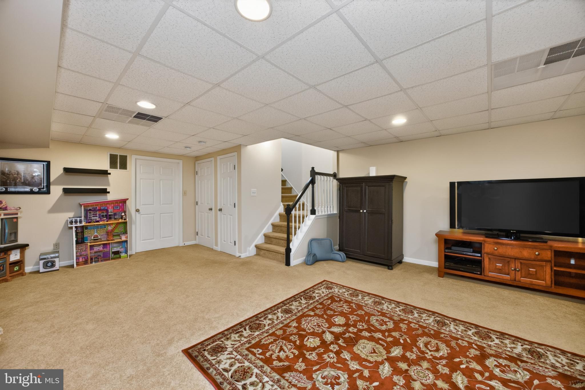 FOX RIDGE - Residential