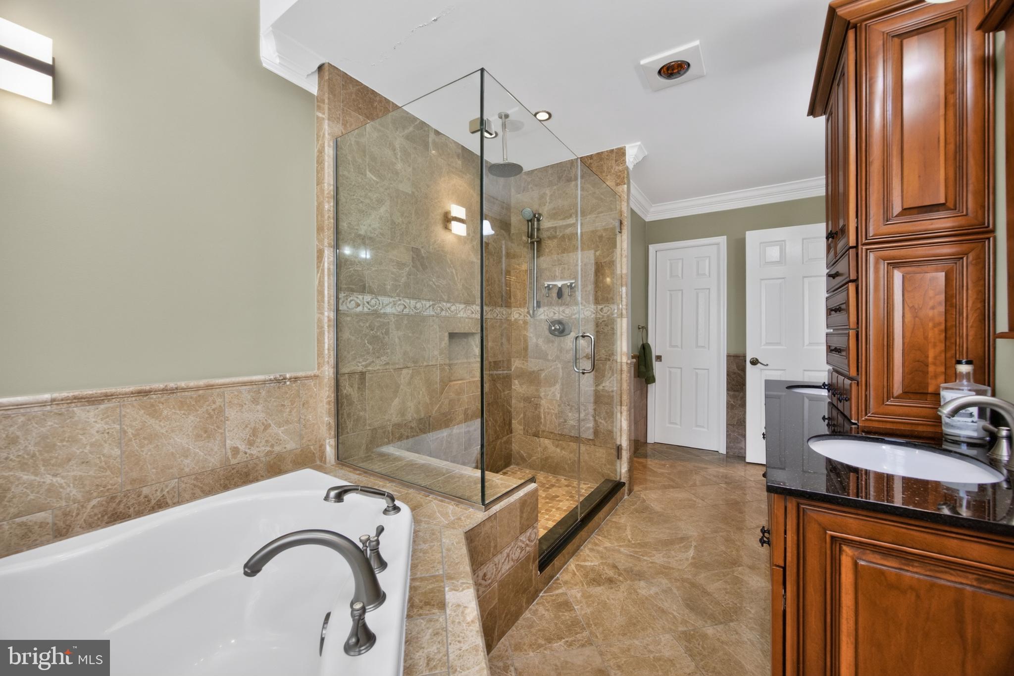 FOX RIDGE - Residential