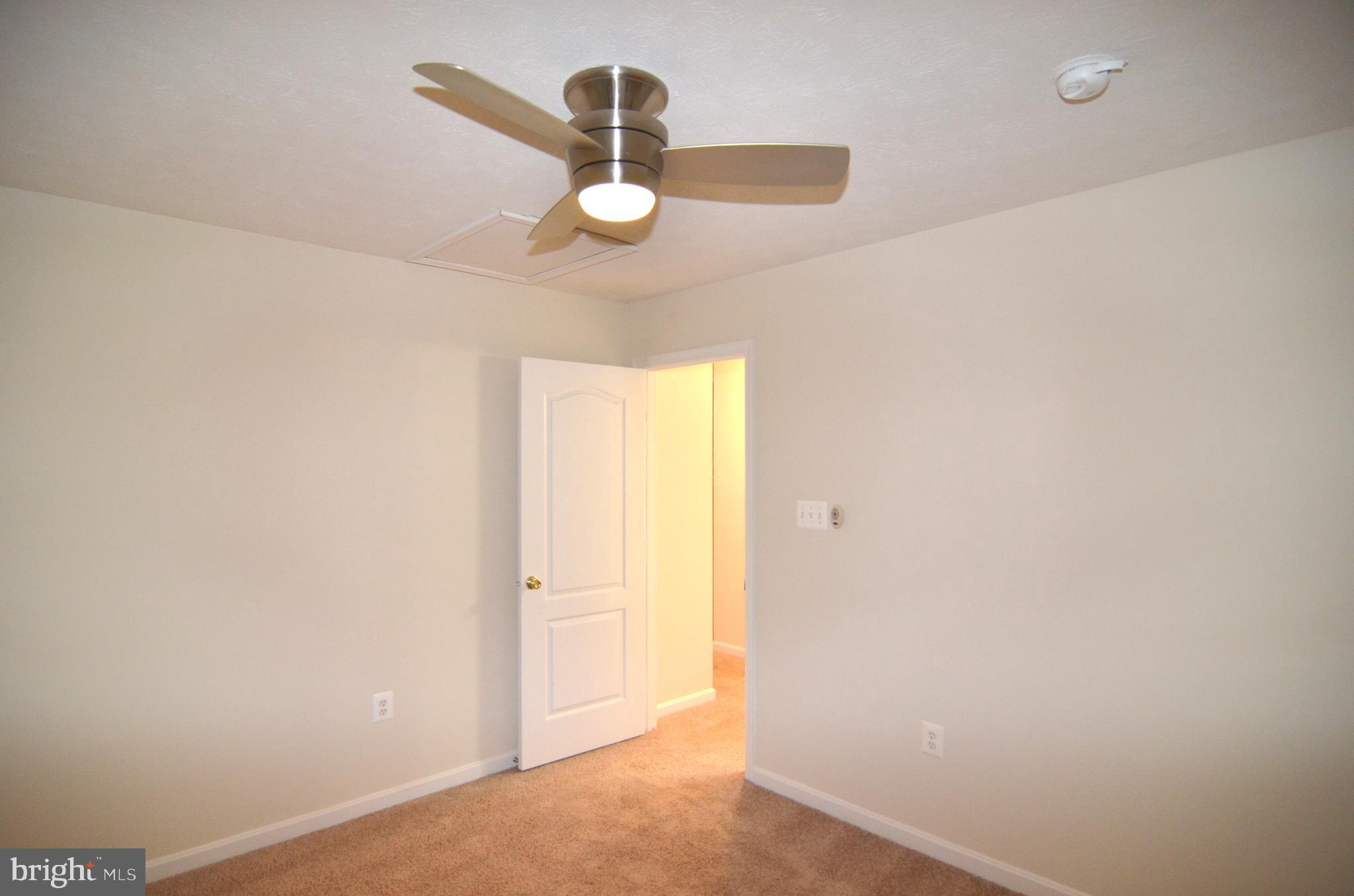 SOUTHERN PINES - Residential Lease