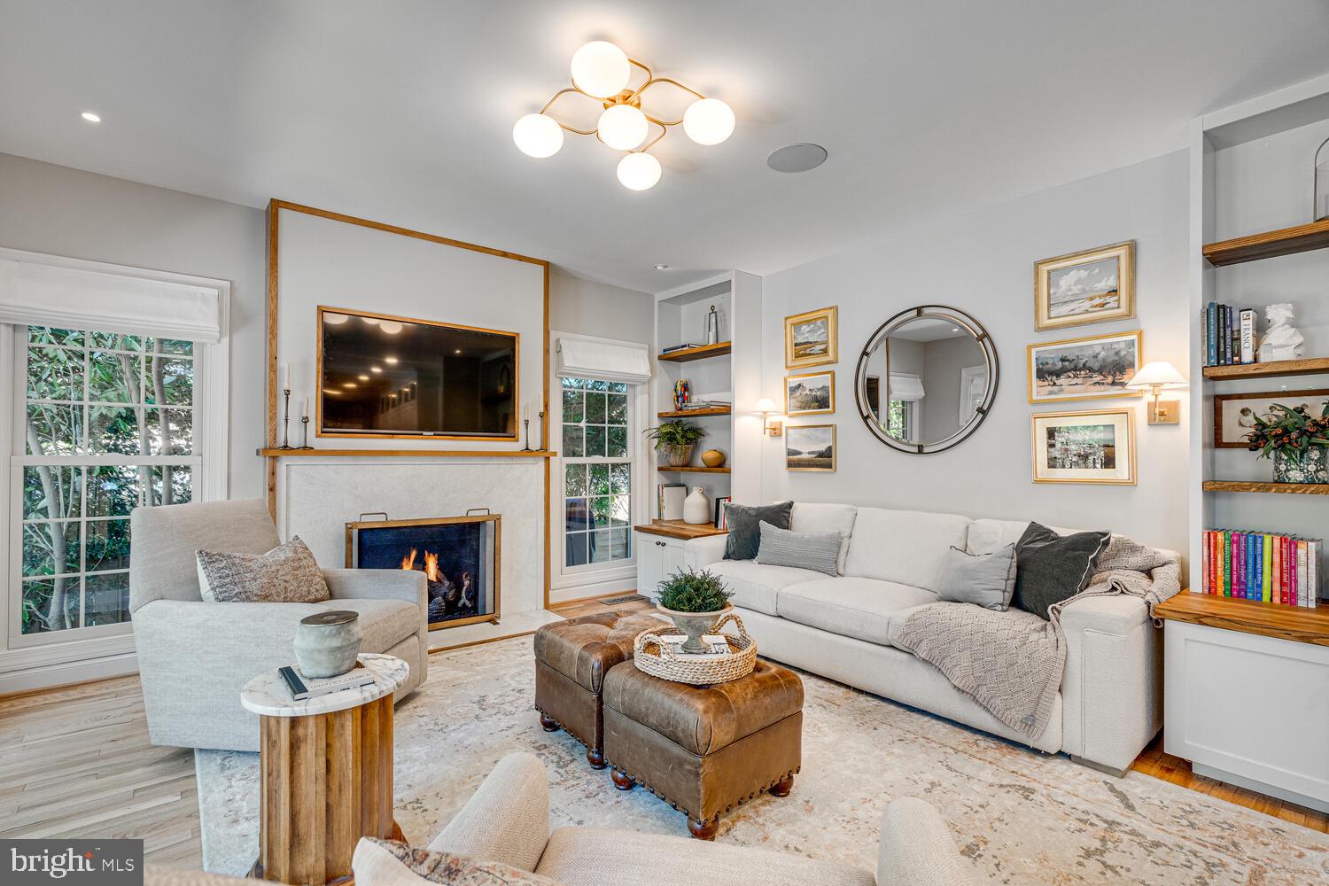 BELLEVUE FOREST - Residential