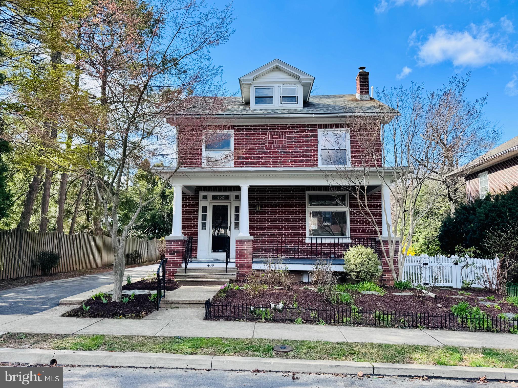 SHILLINGTON - Residential