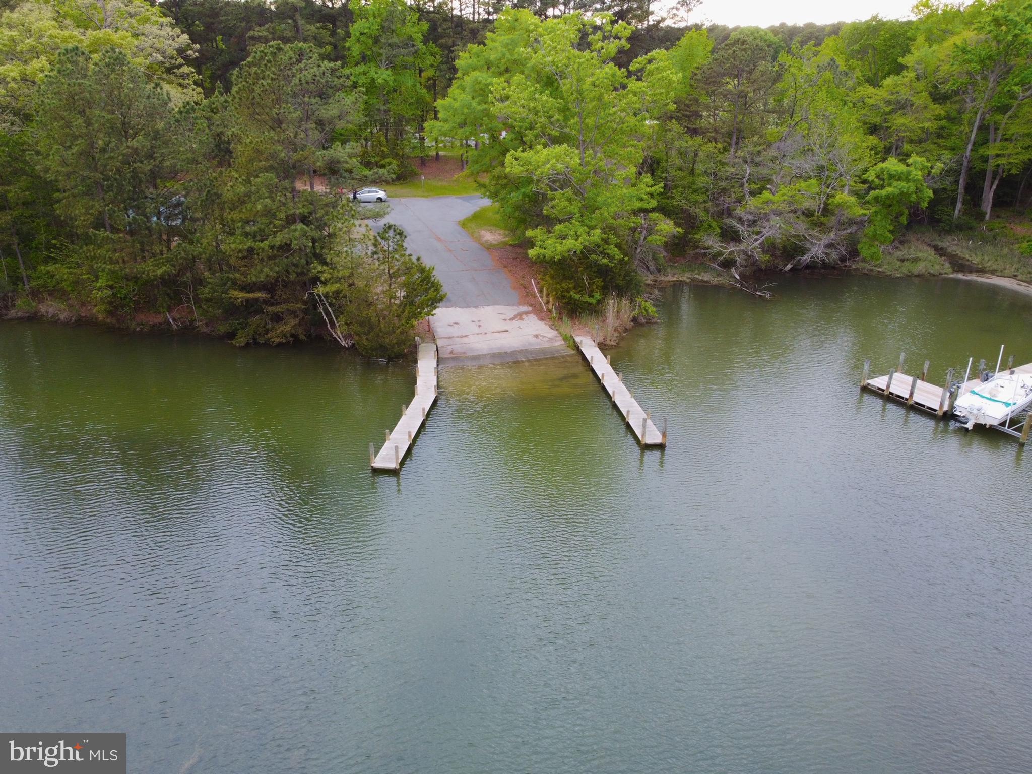 GLEBE HARBOR - Residential
