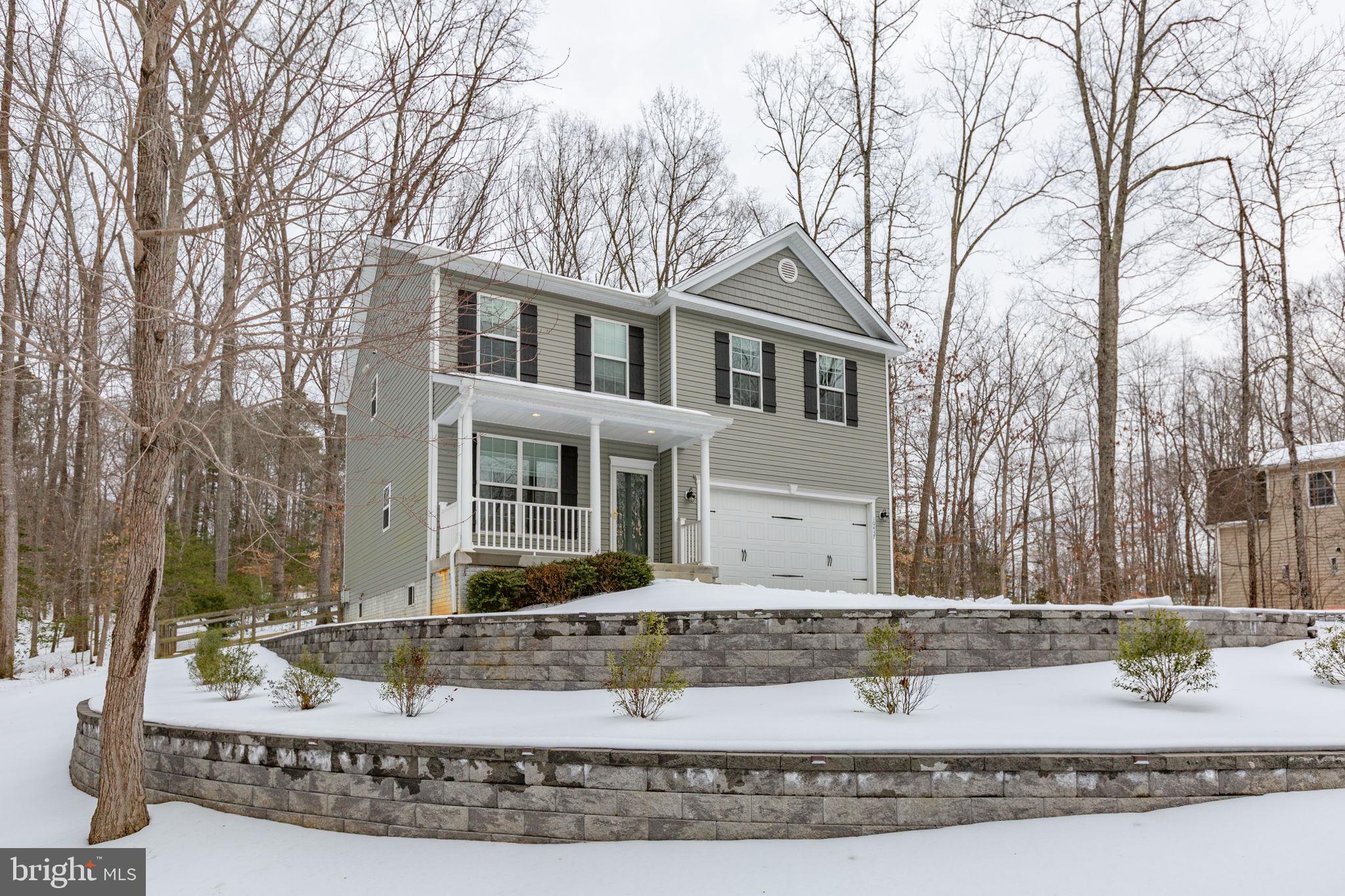 PRESIDENTIAL LAKES - Residential