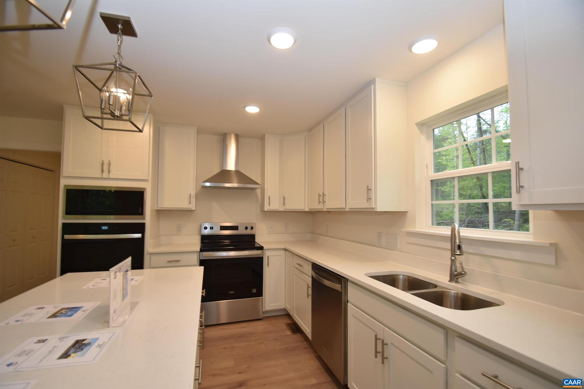 BYRD MILL RUN - Residential