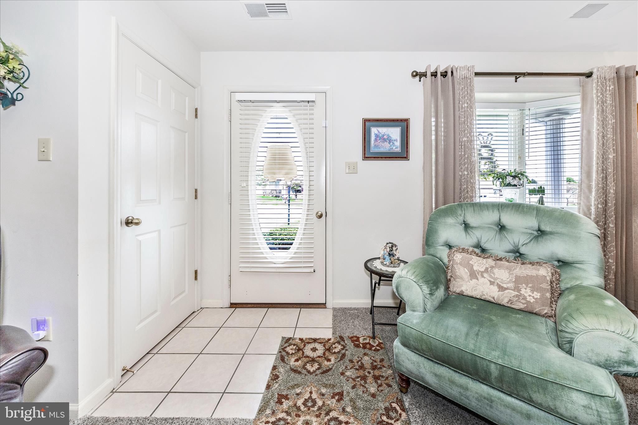 SOUTH POINTE - Residential