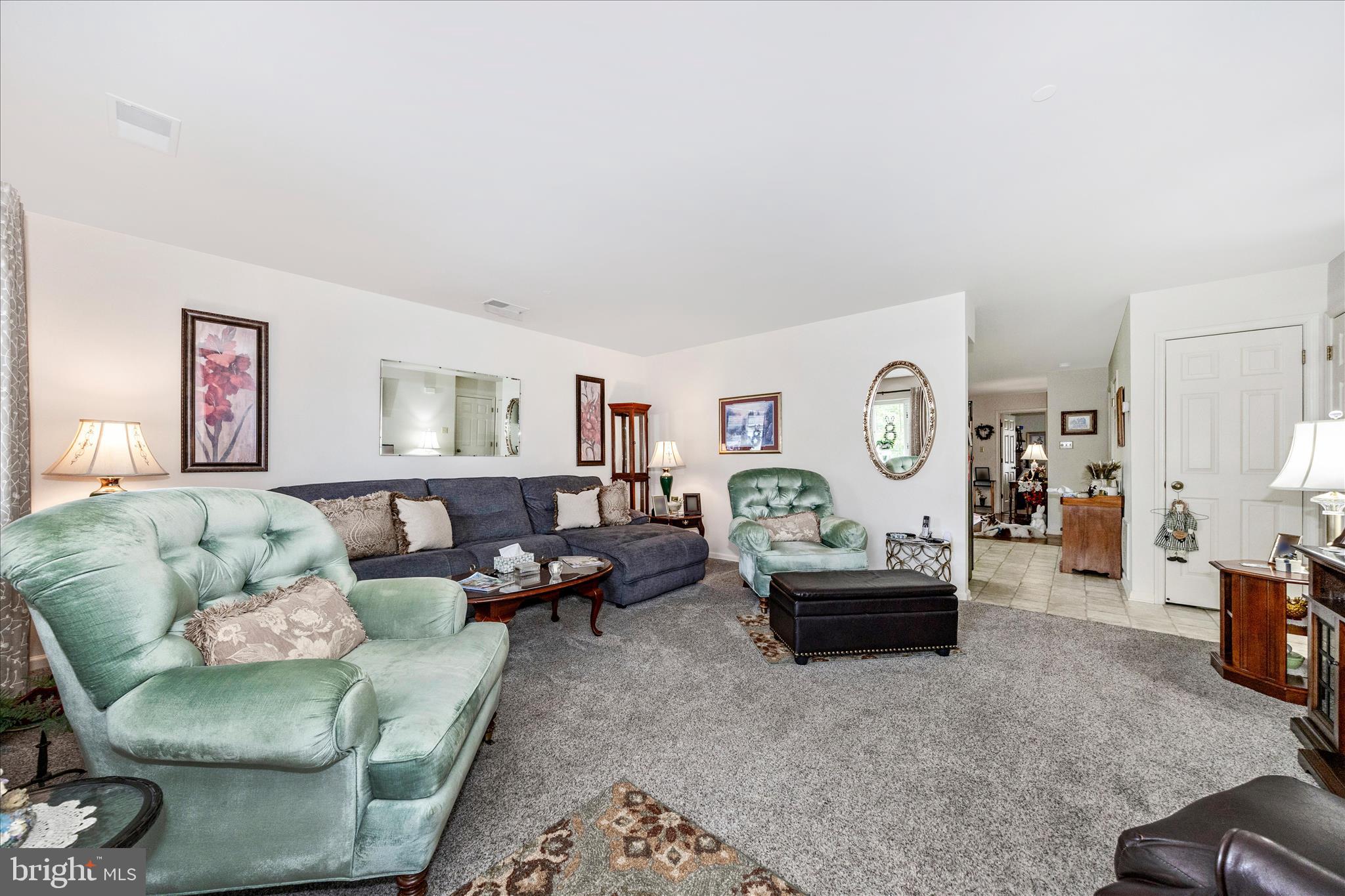 SOUTH POINTE - Residential