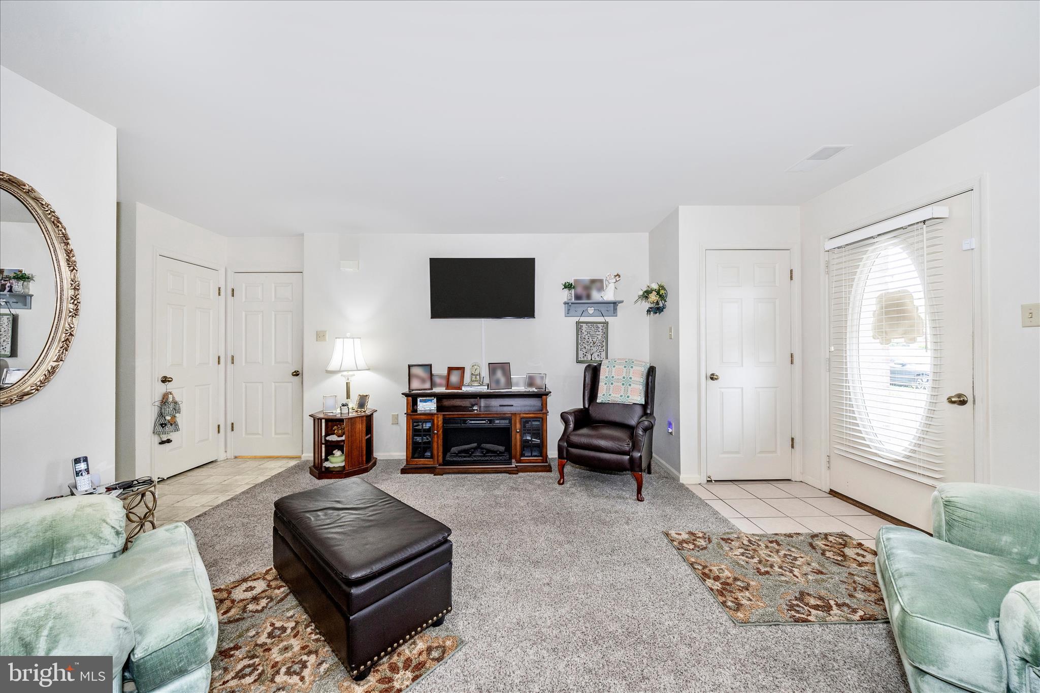SOUTH POINTE - Residential