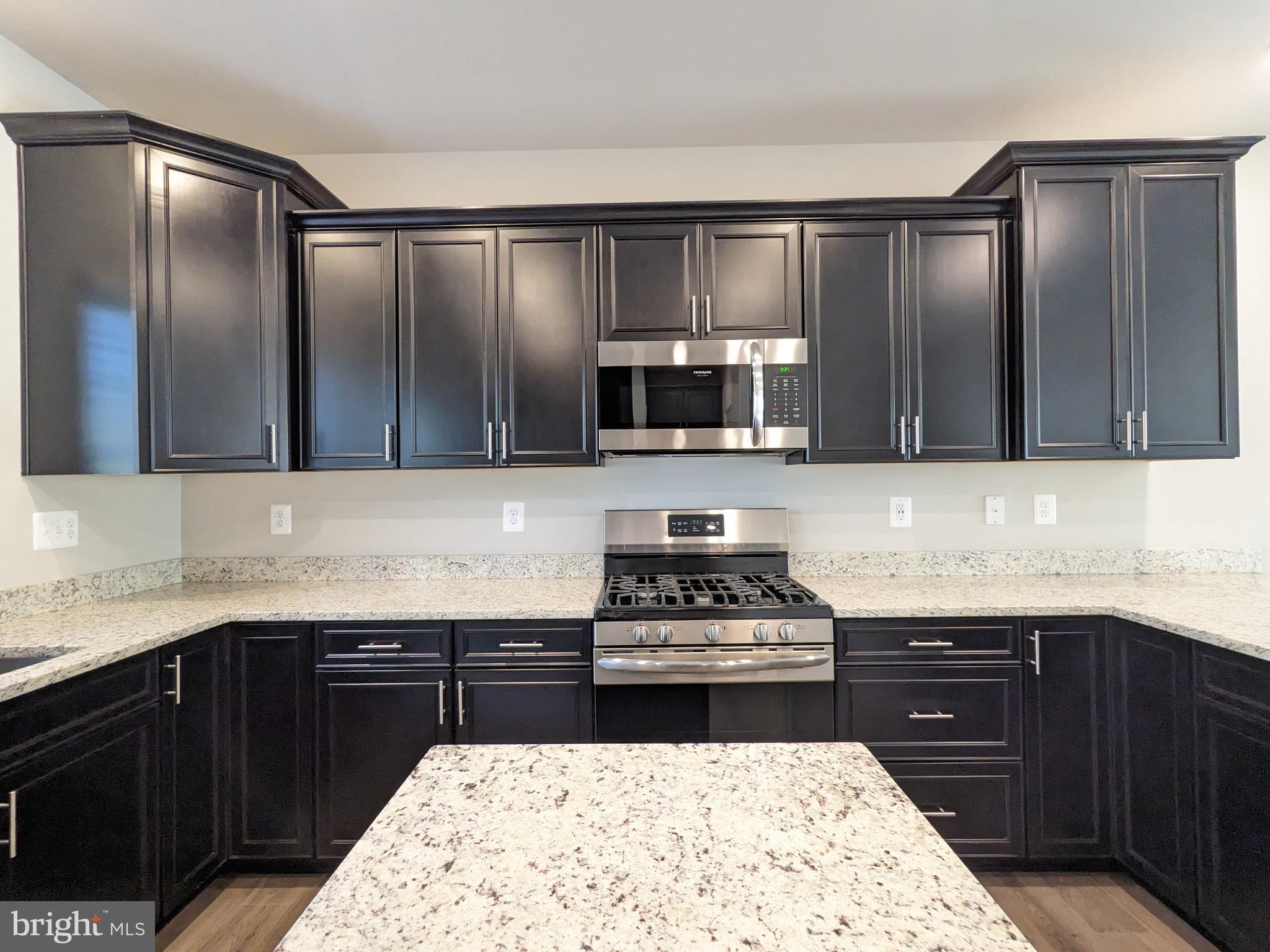 THE WOODS AT MYRTLE POINT - Residential