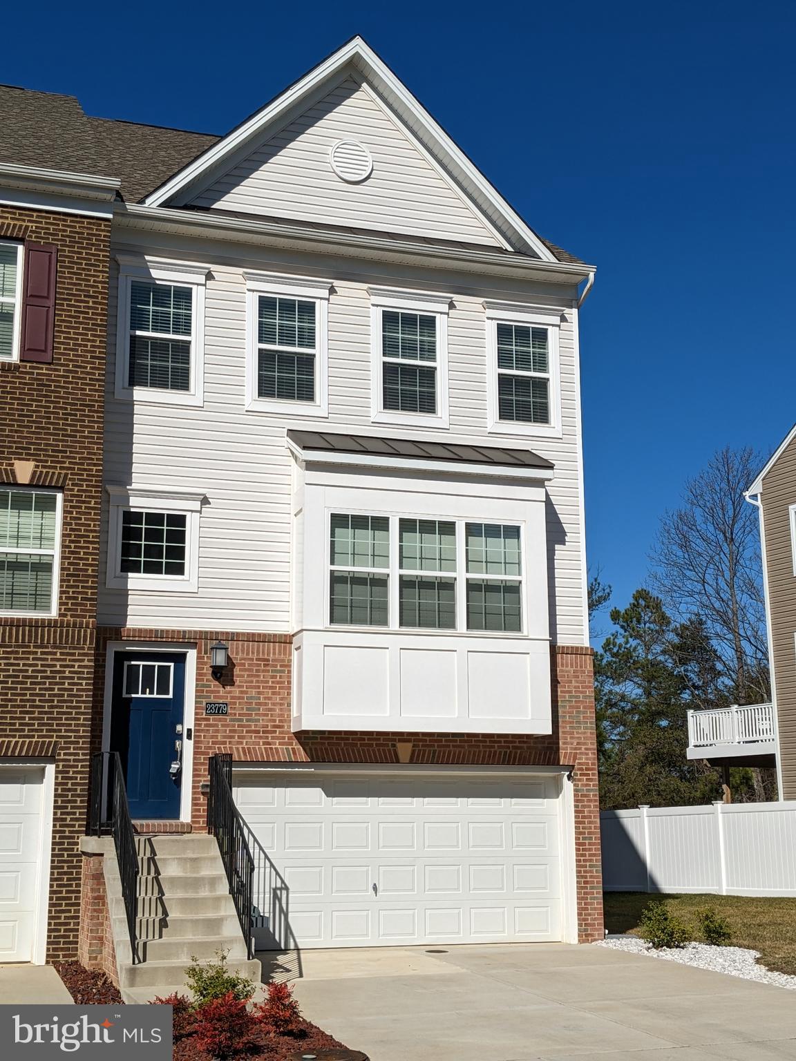 THE WOODS AT MYRTLE POINT - Residential