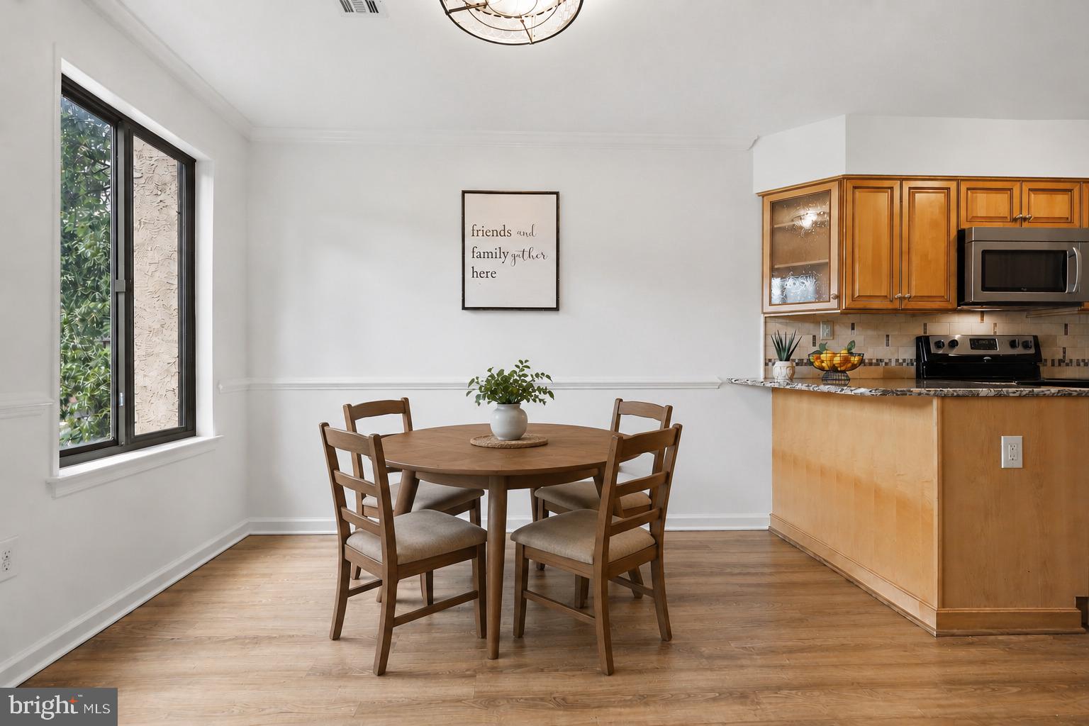 CHESTNUT GROVE - Residential