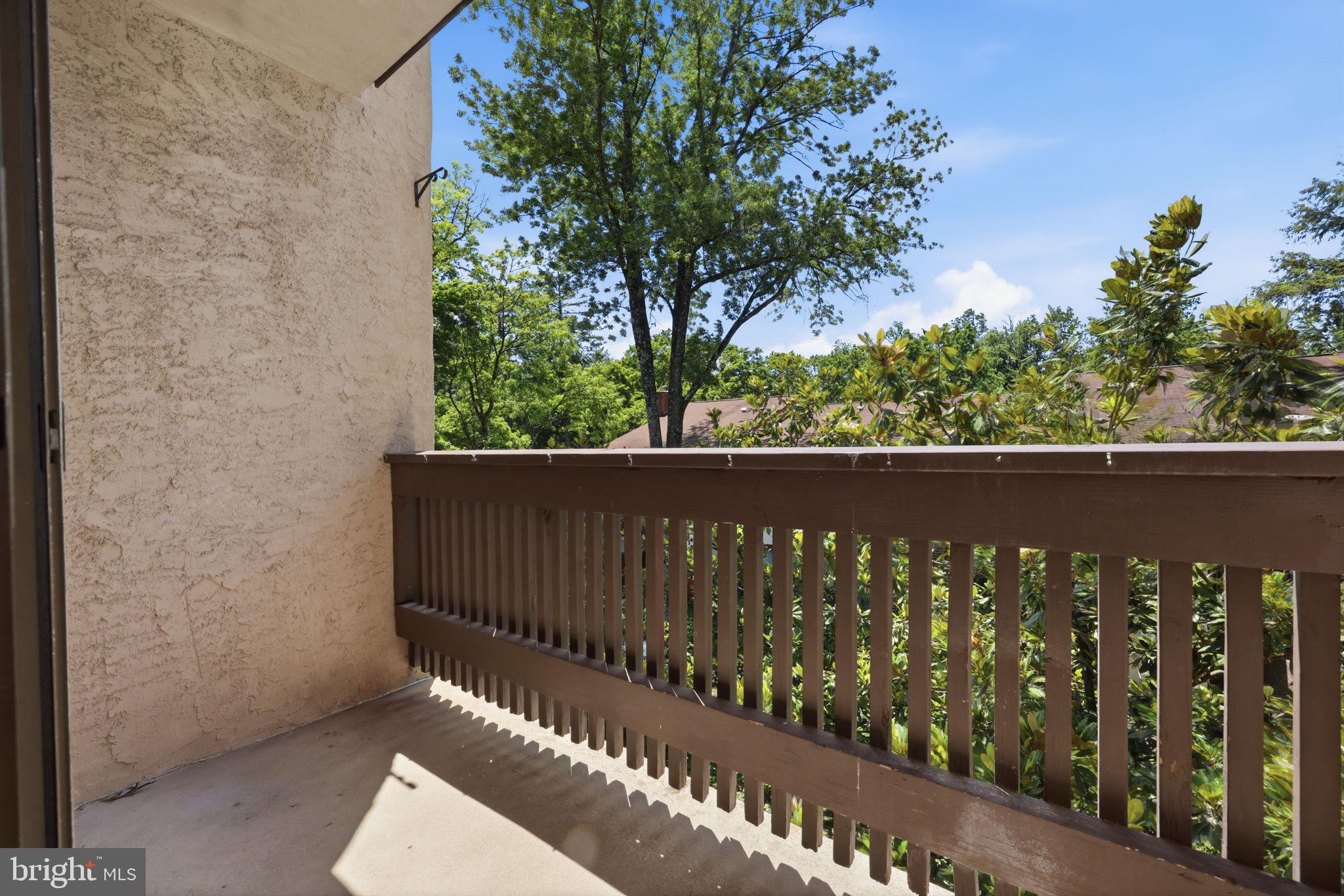 CHESTNUT GROVE - Residential