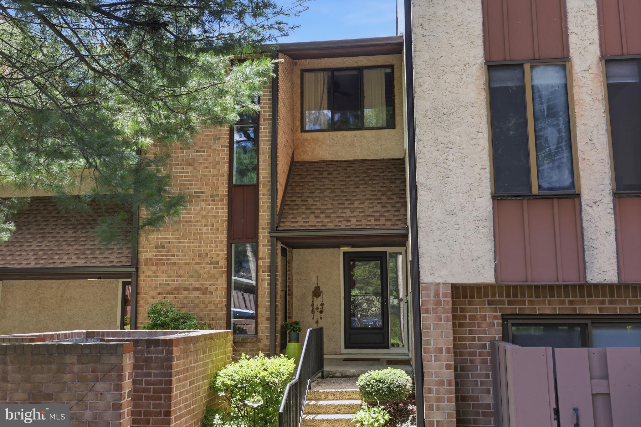 CHESTNUT GROVE - Residential