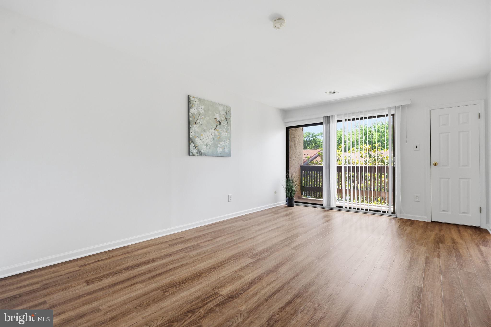 CHESTNUT GROVE - Residential