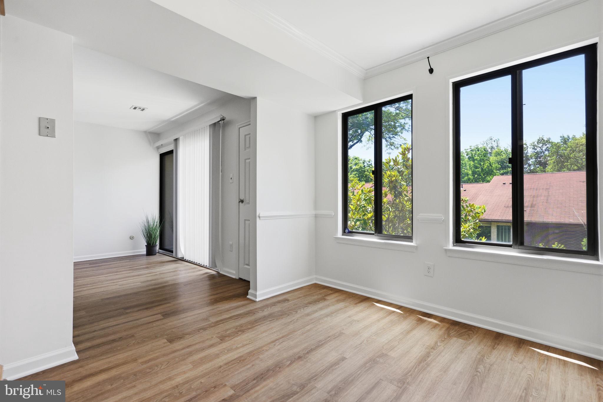 CHESTNUT GROVE - Residential
