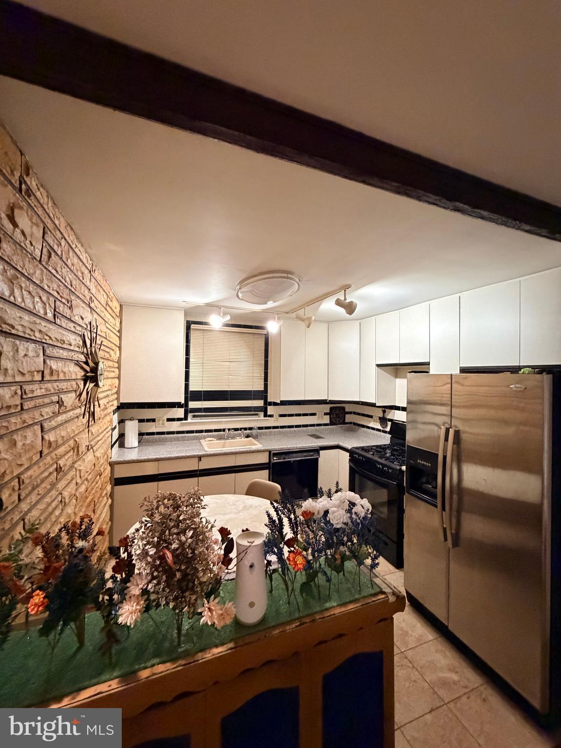 RHAWNHURST - Residential
