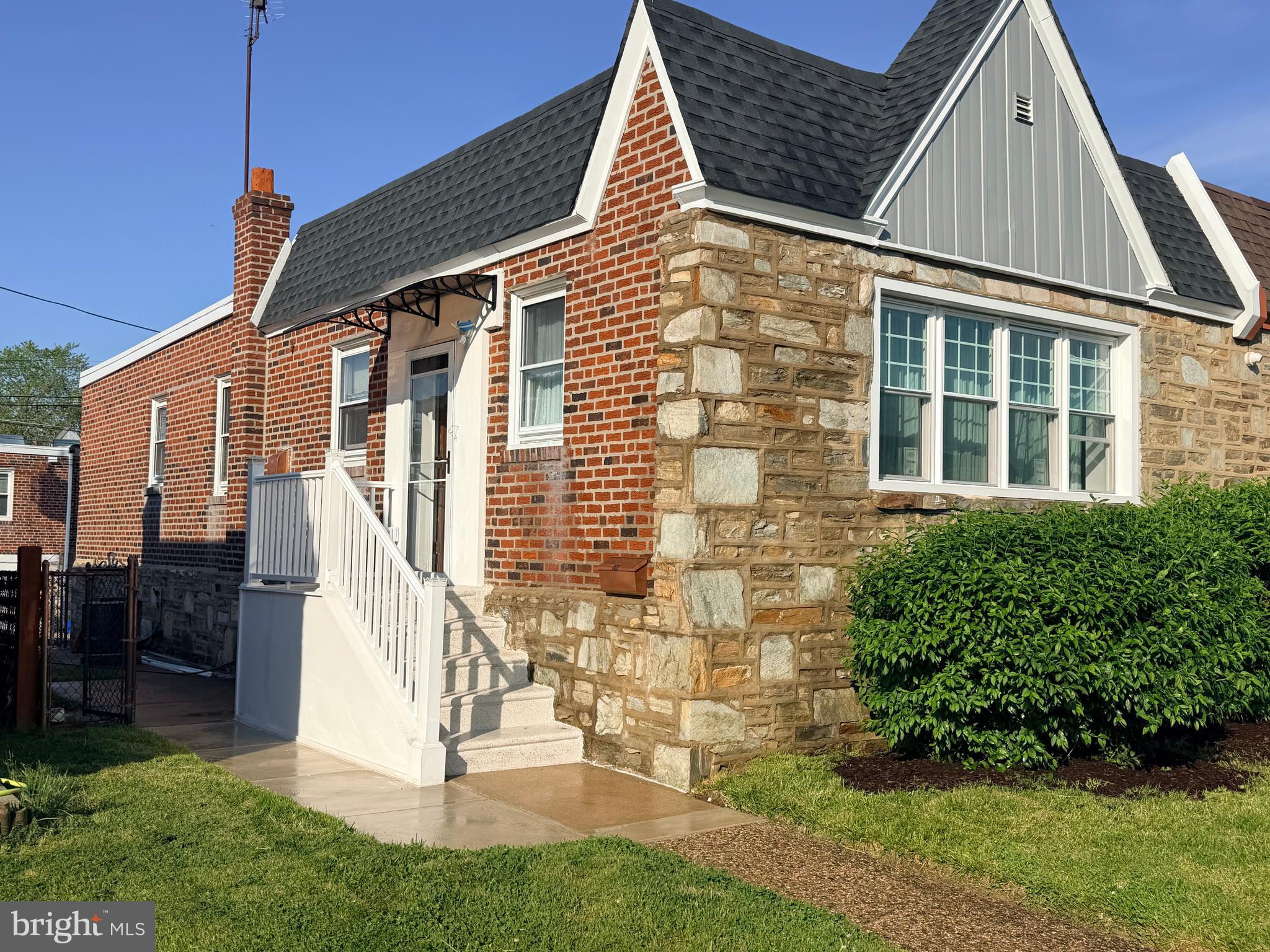 RHAWNHURST - Residential