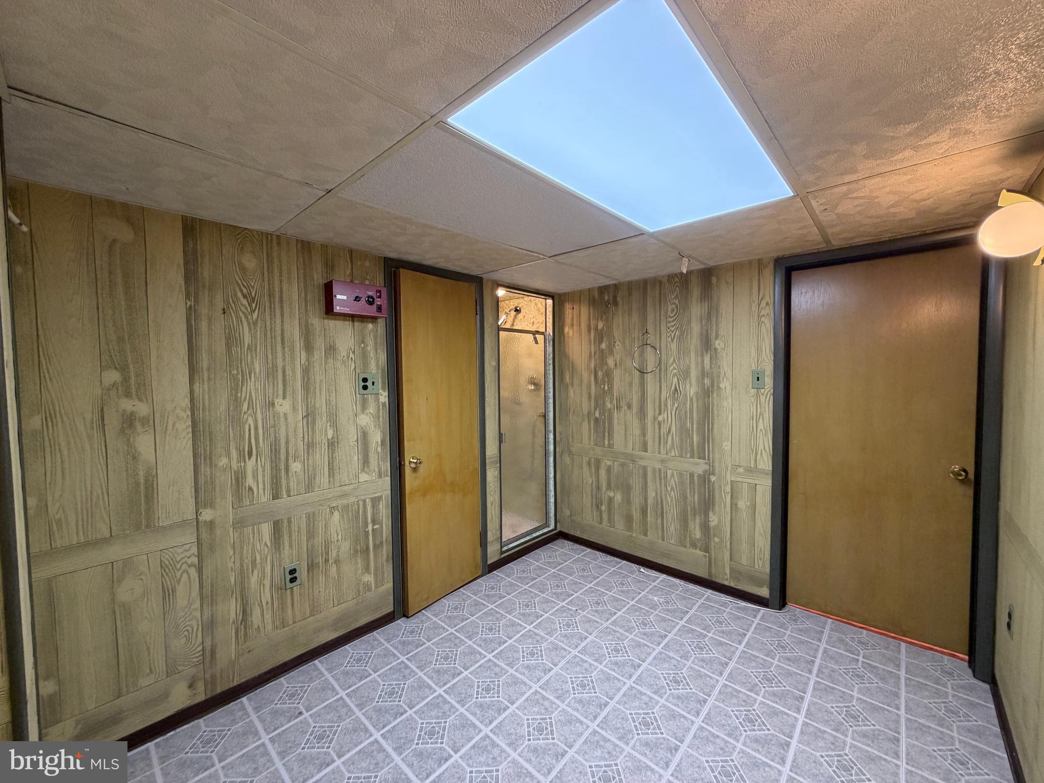 RHAWNHURST - Residential
