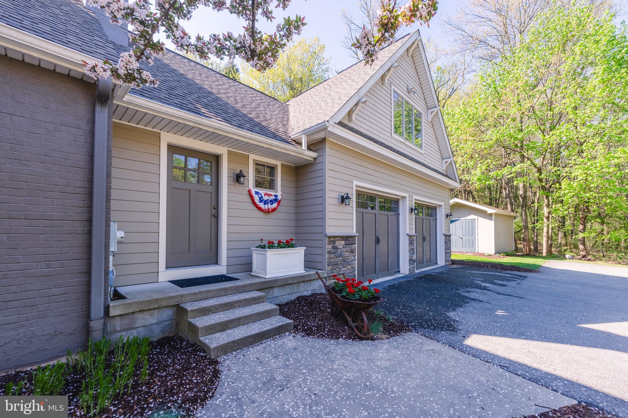 COOPERSBURG - Residential