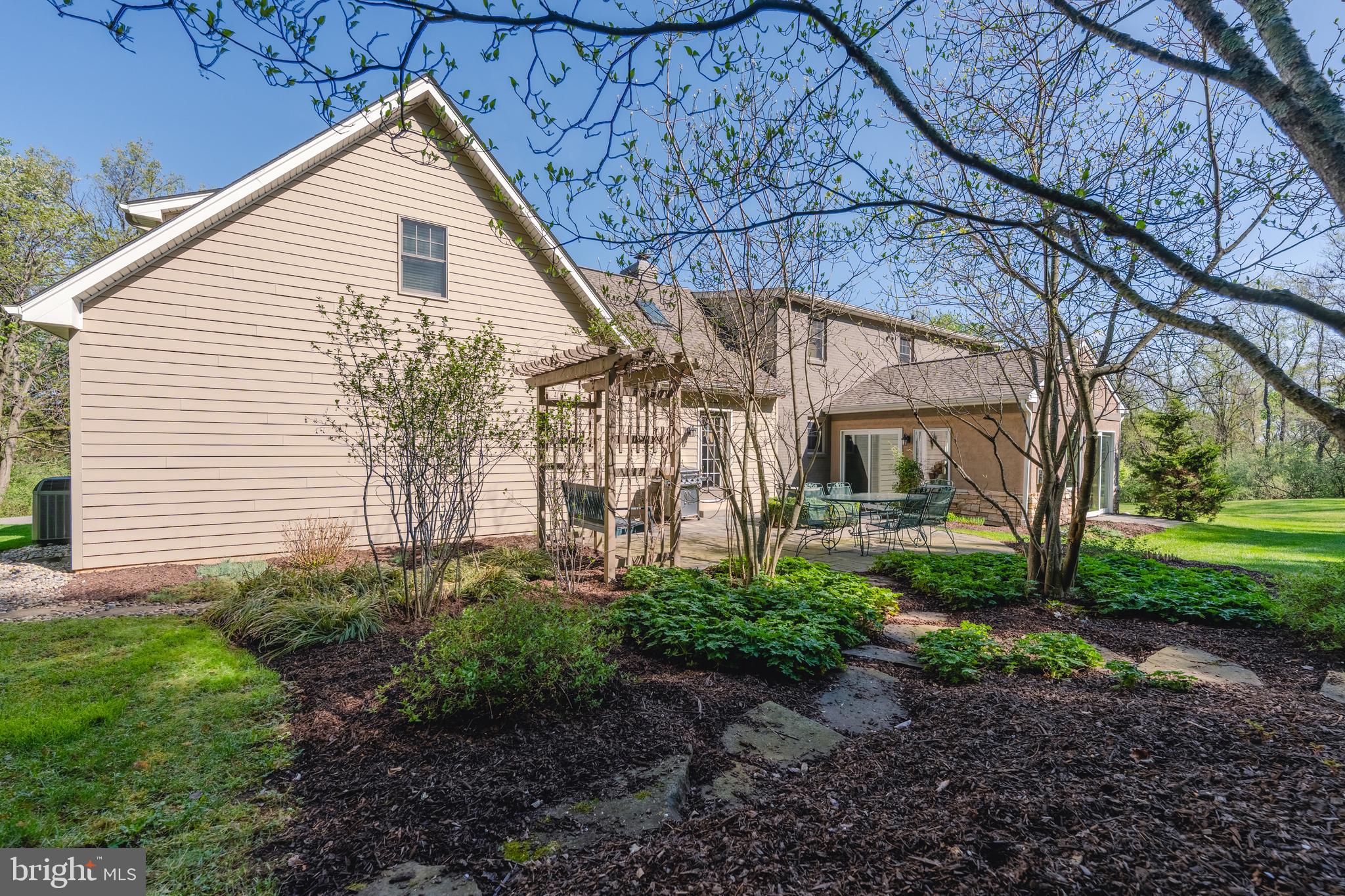 COOPERSBURG - Residential