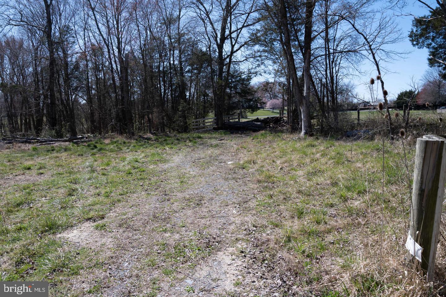 BEALLSVILLE - Farm
