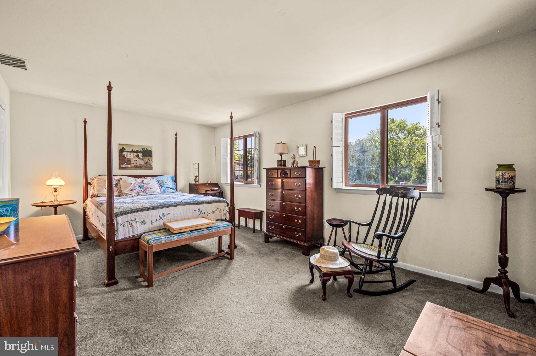 ONE PARK PLACE - Residential