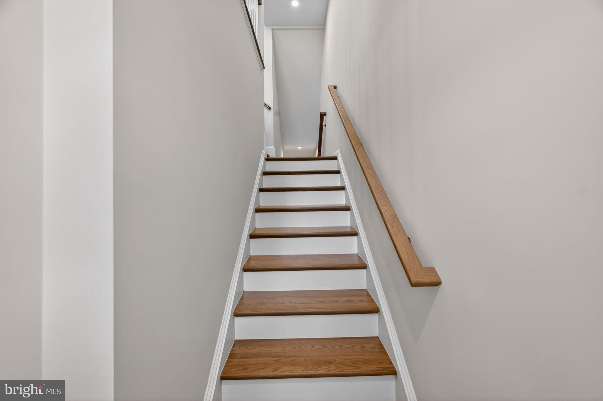 ARCOLA TOWN CENTER - Residential