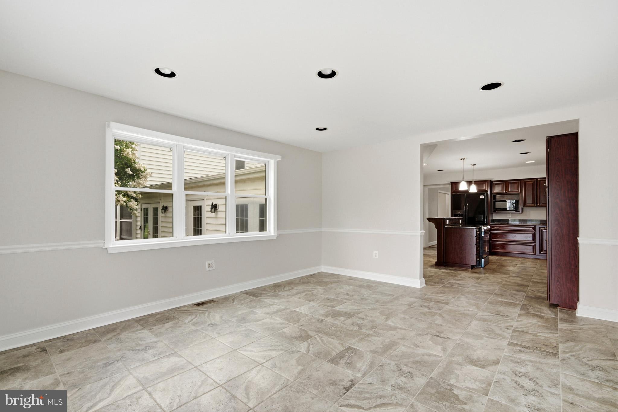 GILBERT ACRES - Residential