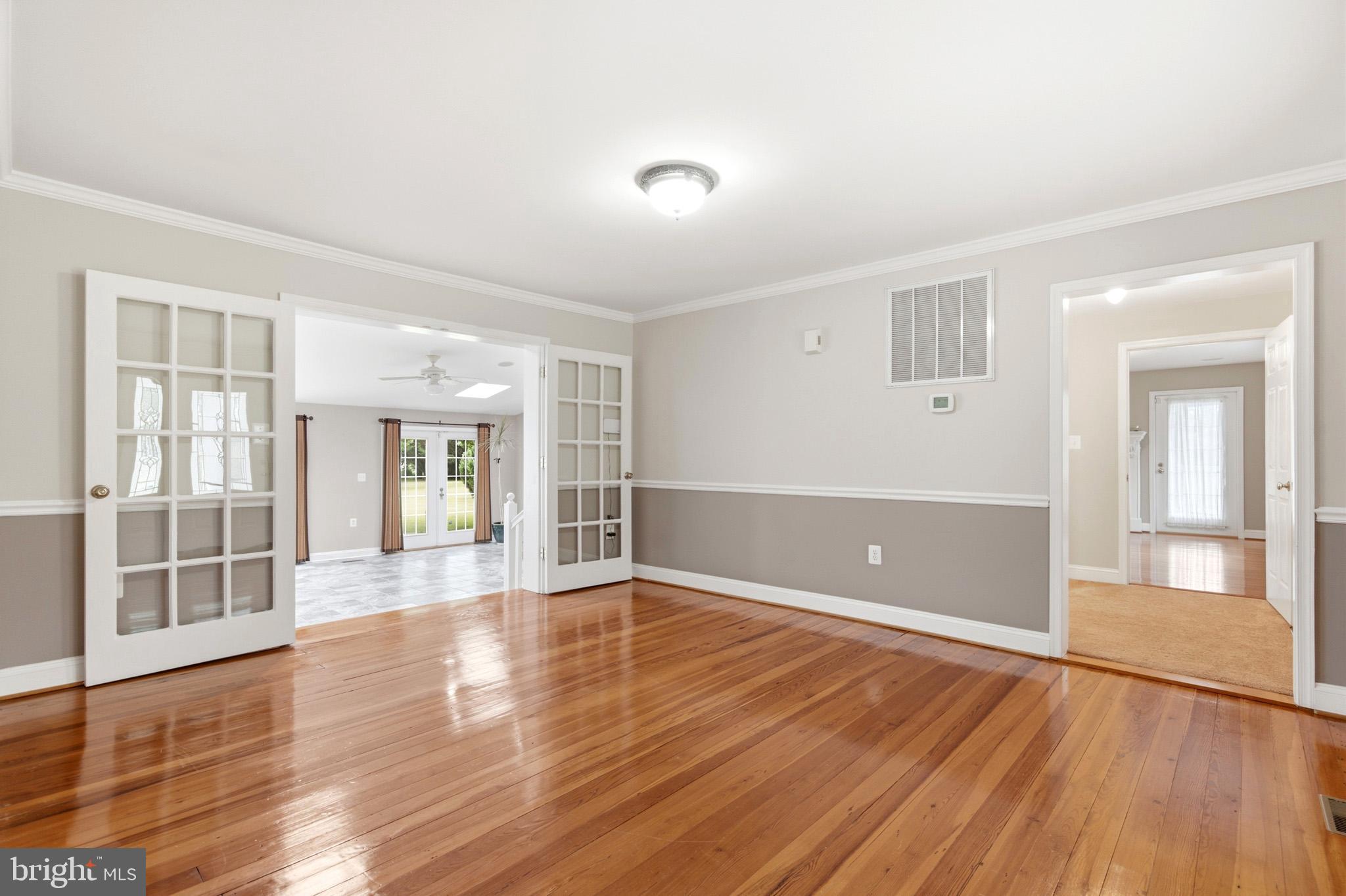GILBERT ACRES - Residential