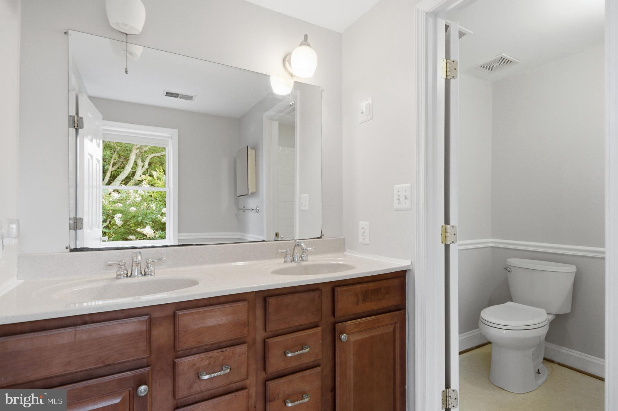 GILBERT ACRES - Residential