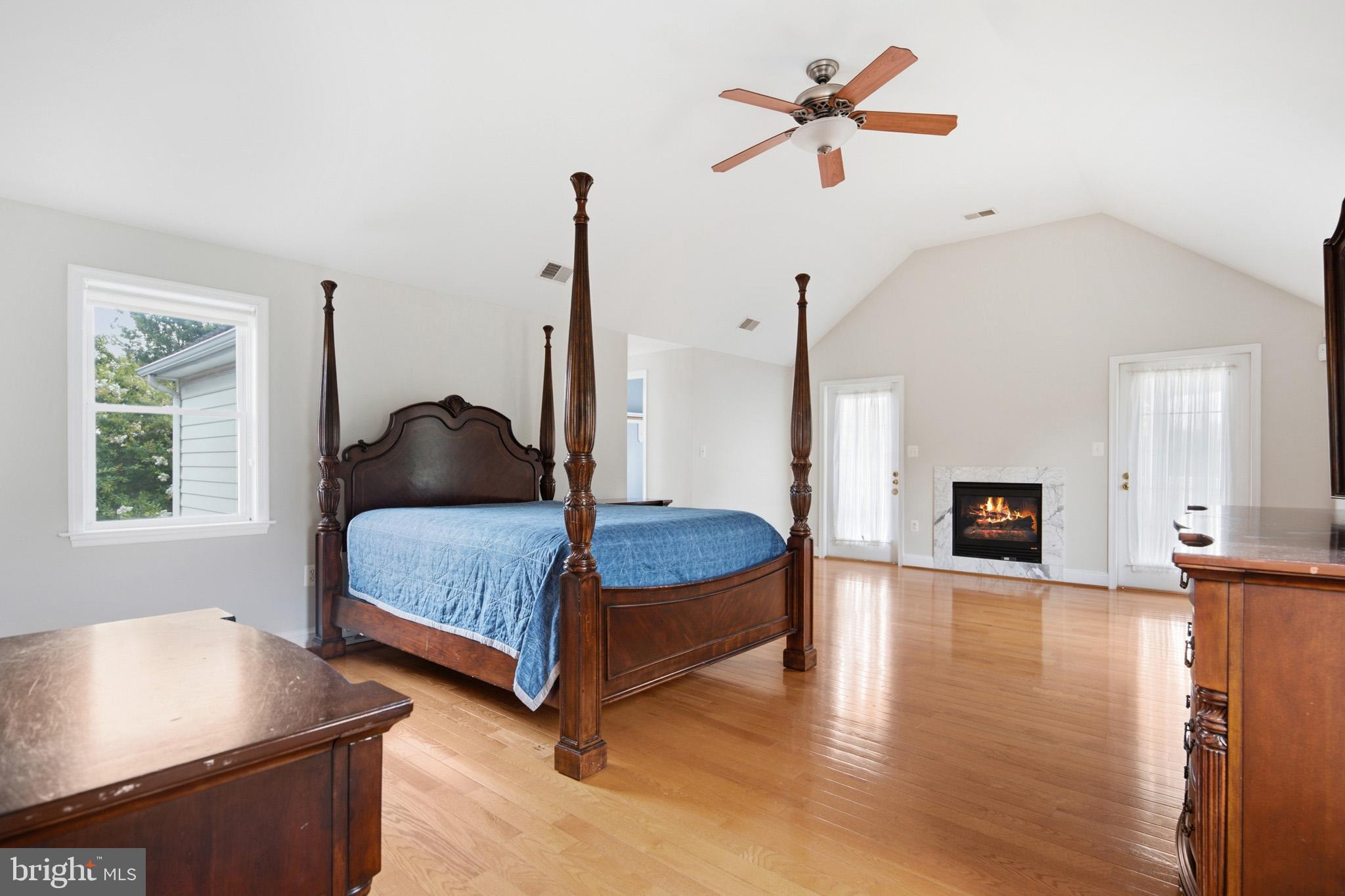GILBERT ACRES - Residential