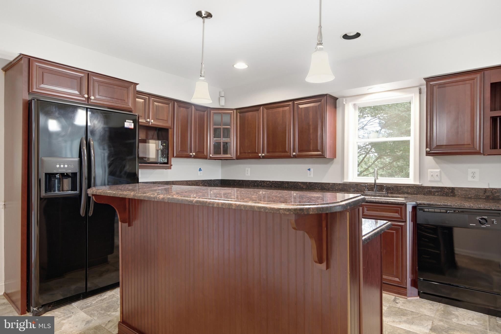 GILBERT ACRES - Residential