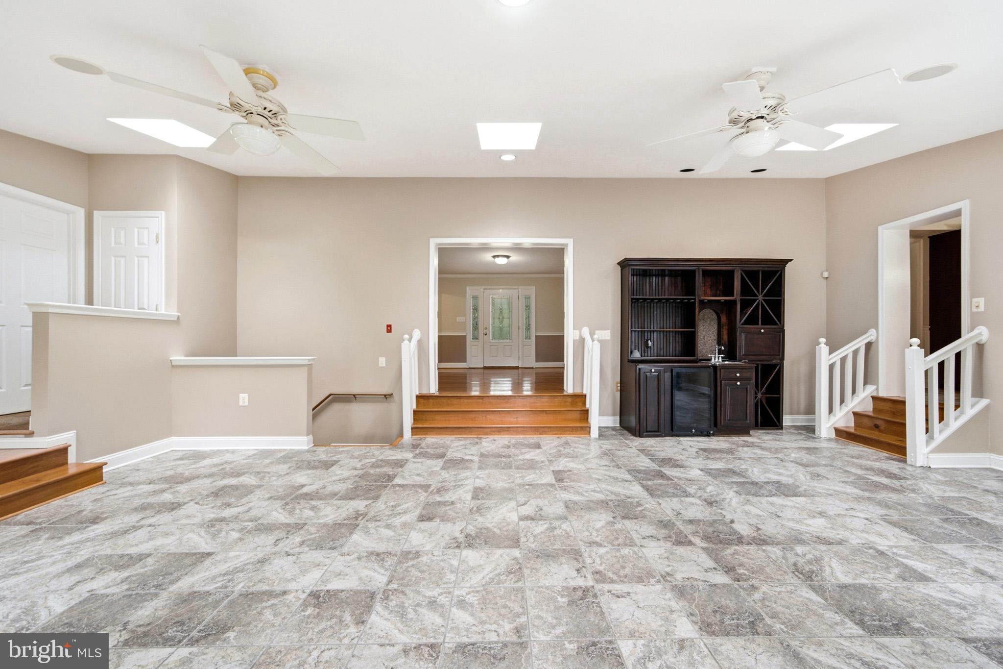GILBERT ACRES - Residential