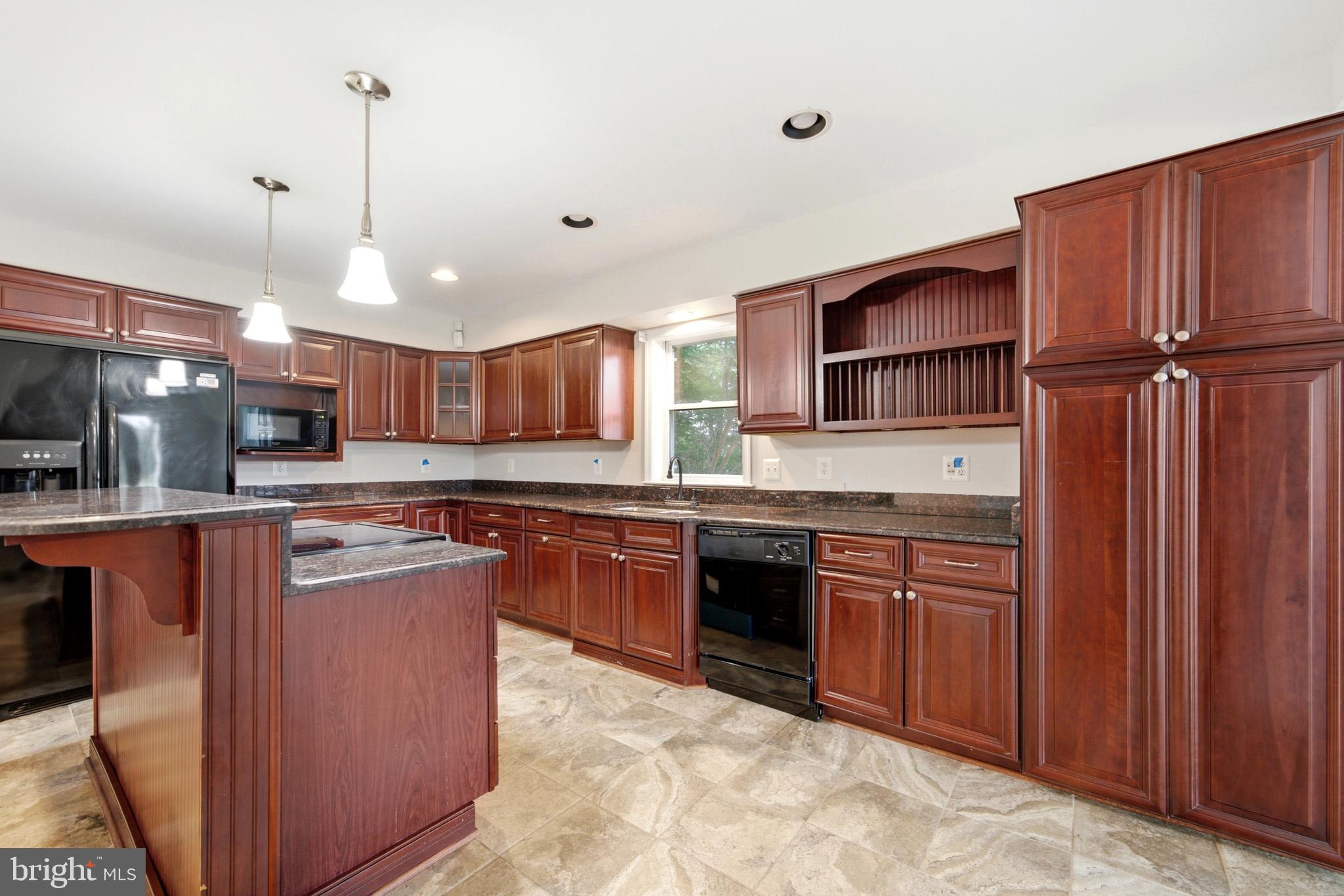 GILBERT ACRES - Residential
