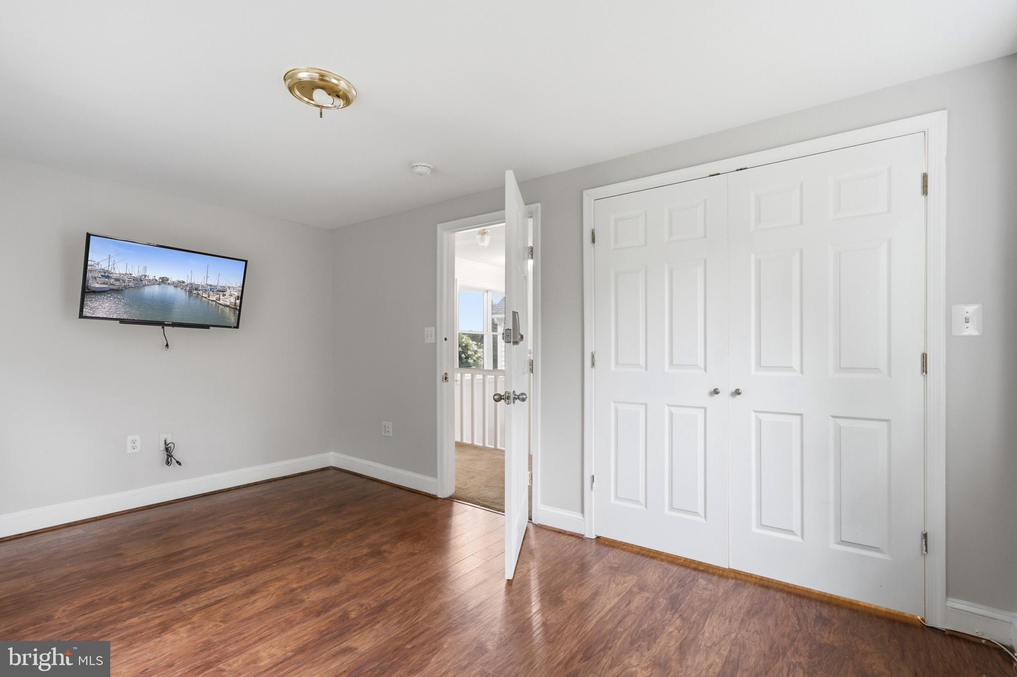 GILBERT ACRES - Residential
