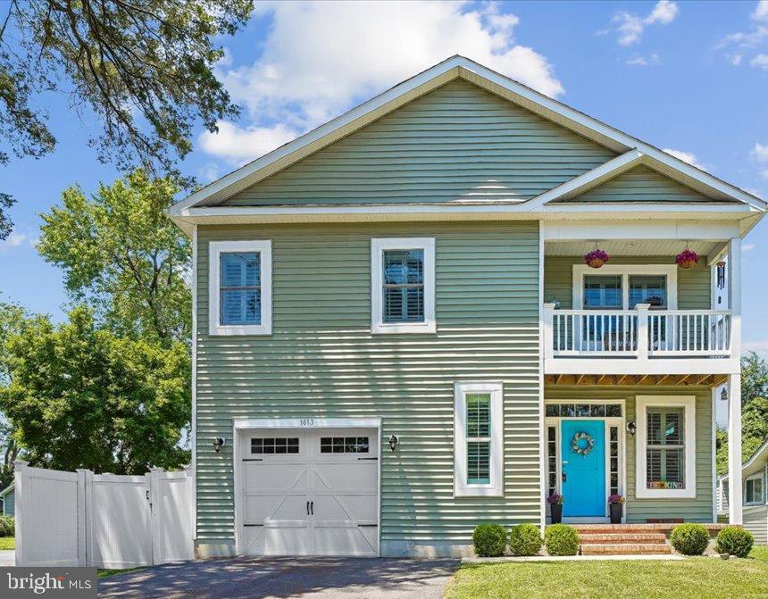 CLOVERLEA - Residential
