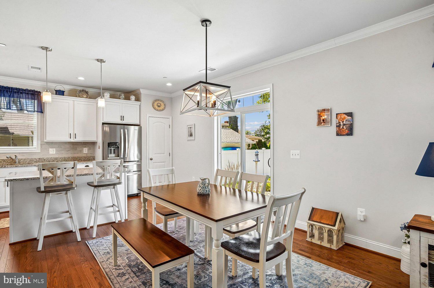 CLOVERLEA - Residential
