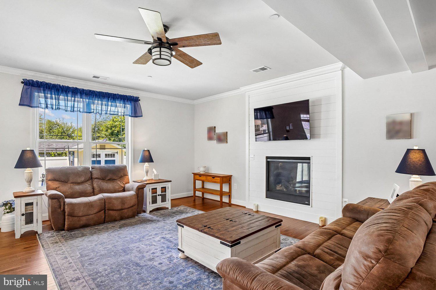 CLOVERLEA - Residential