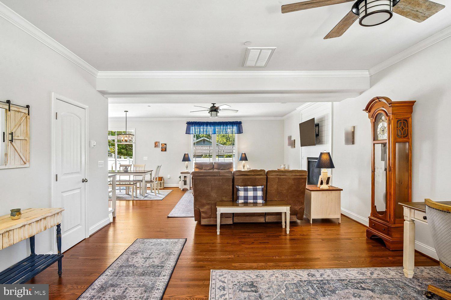 CLOVERLEA - Residential