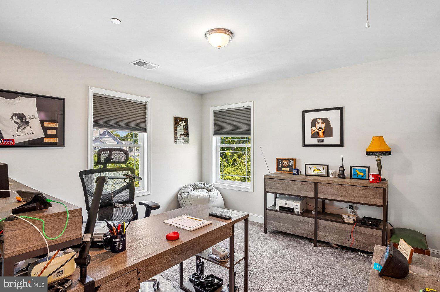 CLOVERLEA - Residential
