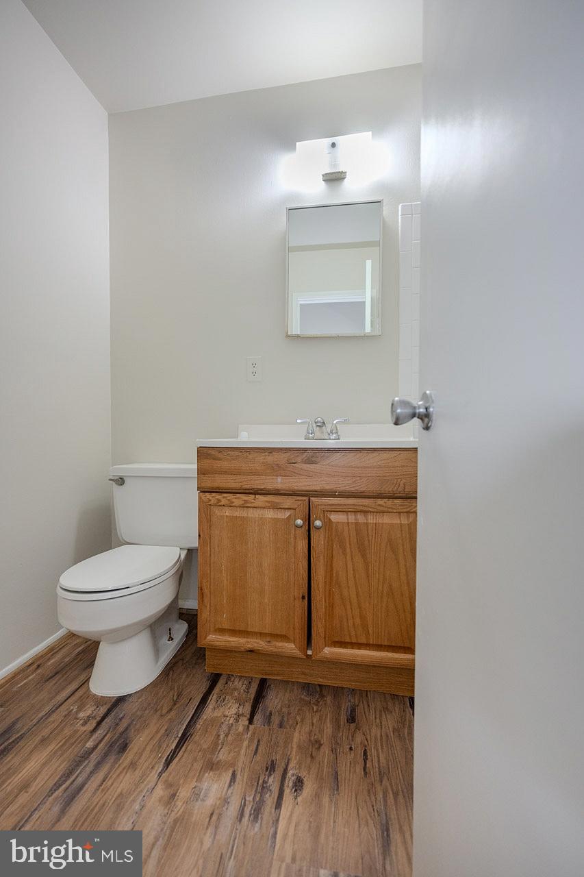 SOUTHGATE SQUARE CLUSTER - Residential Lease