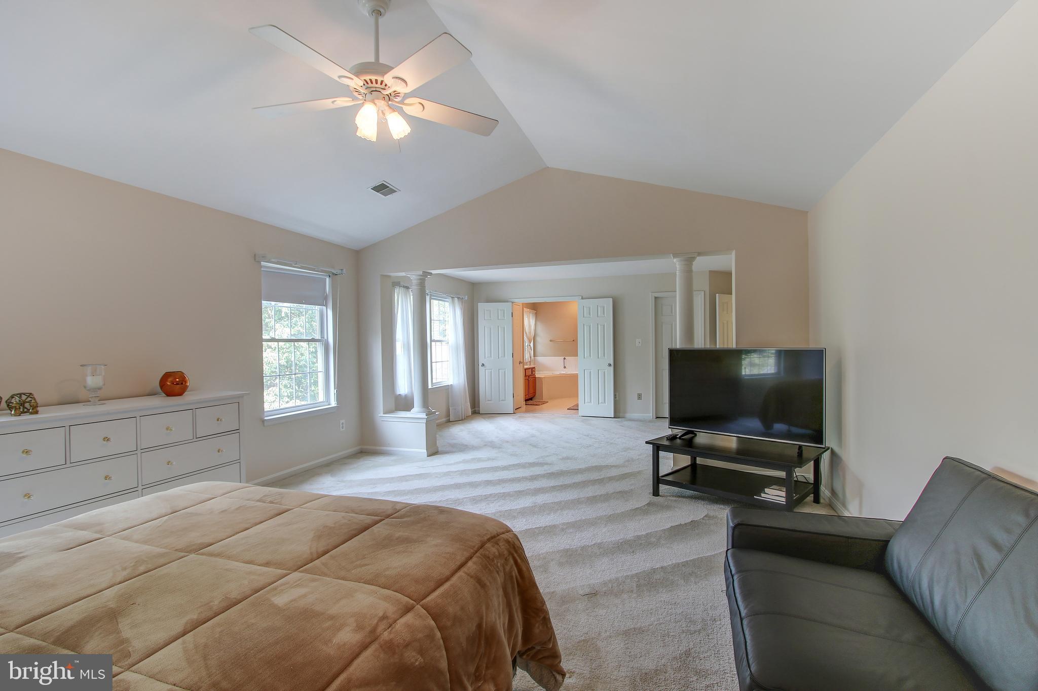 COMPTON VILLAGE - Residential