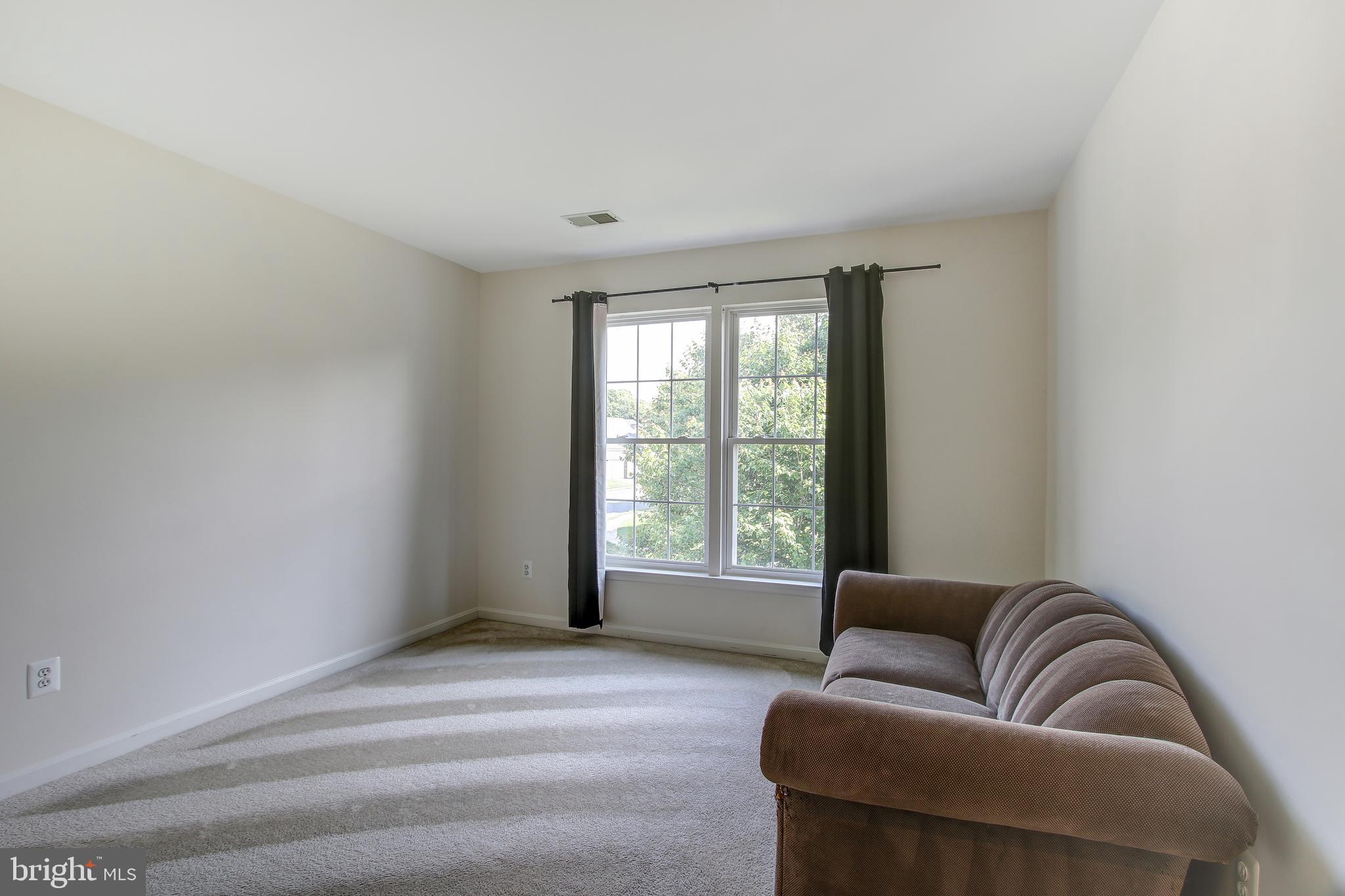 COMPTON VILLAGE - Residential