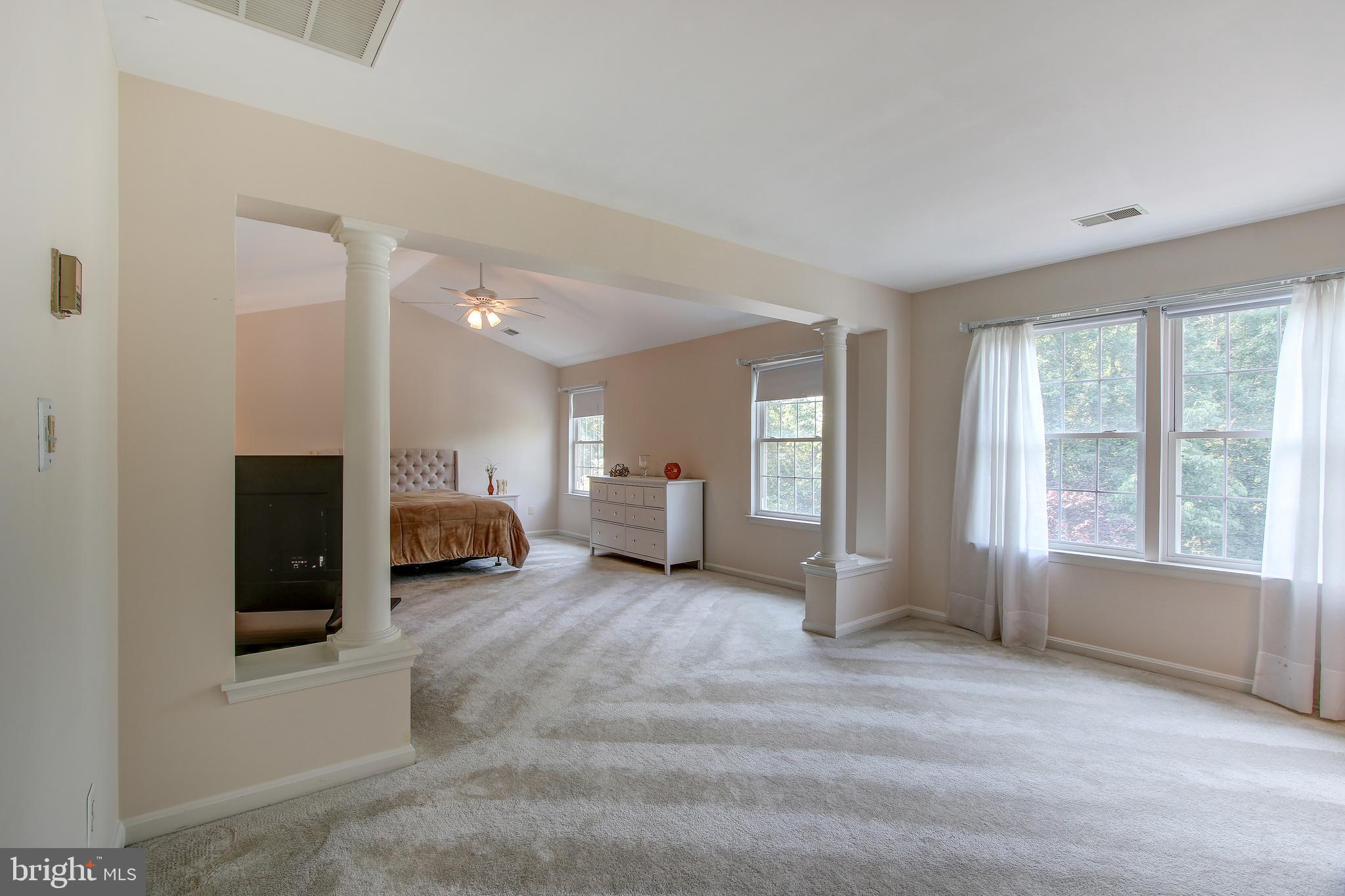 COMPTON VILLAGE - Residential
