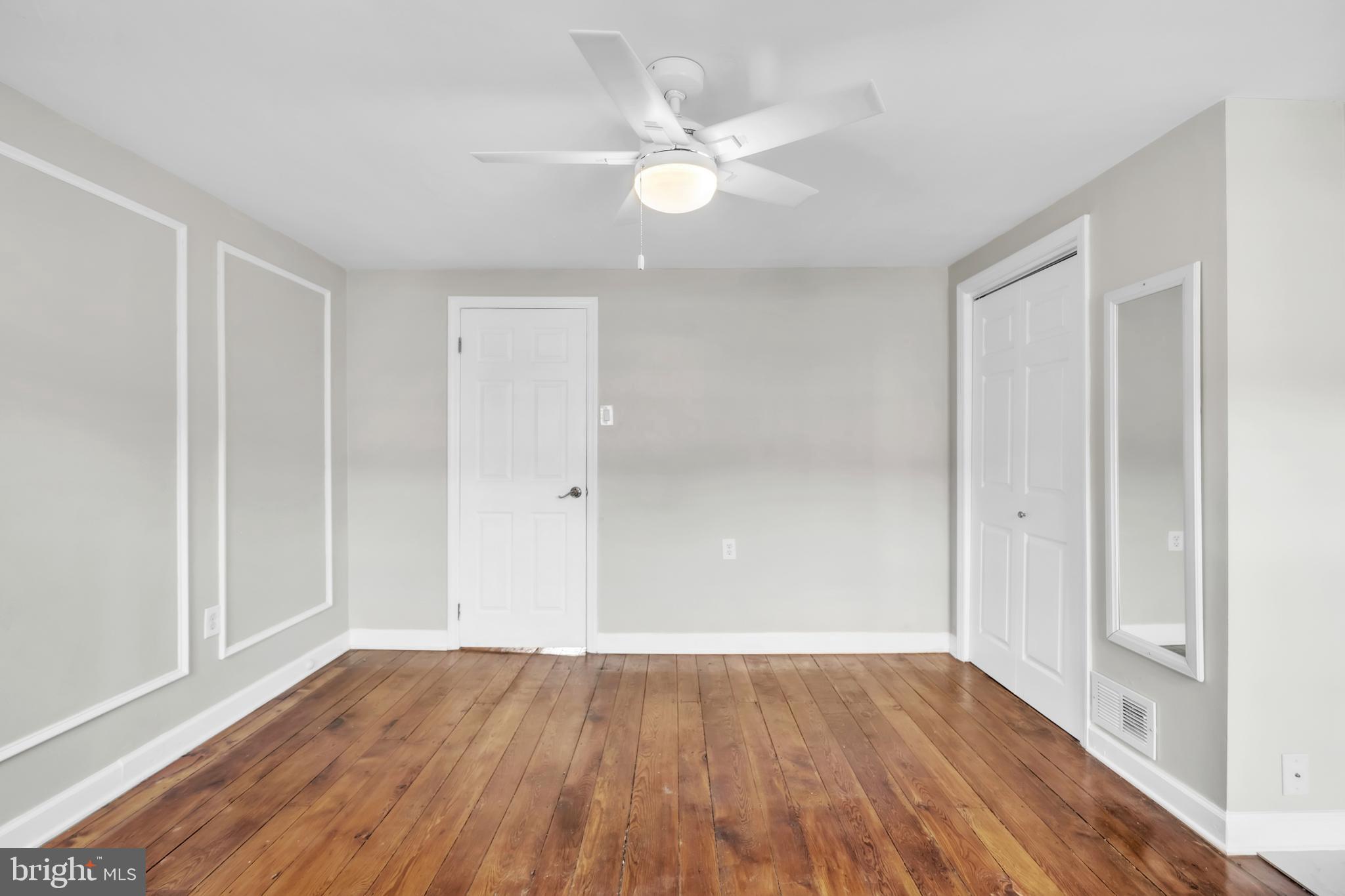 FAIRMOUNT - Residential