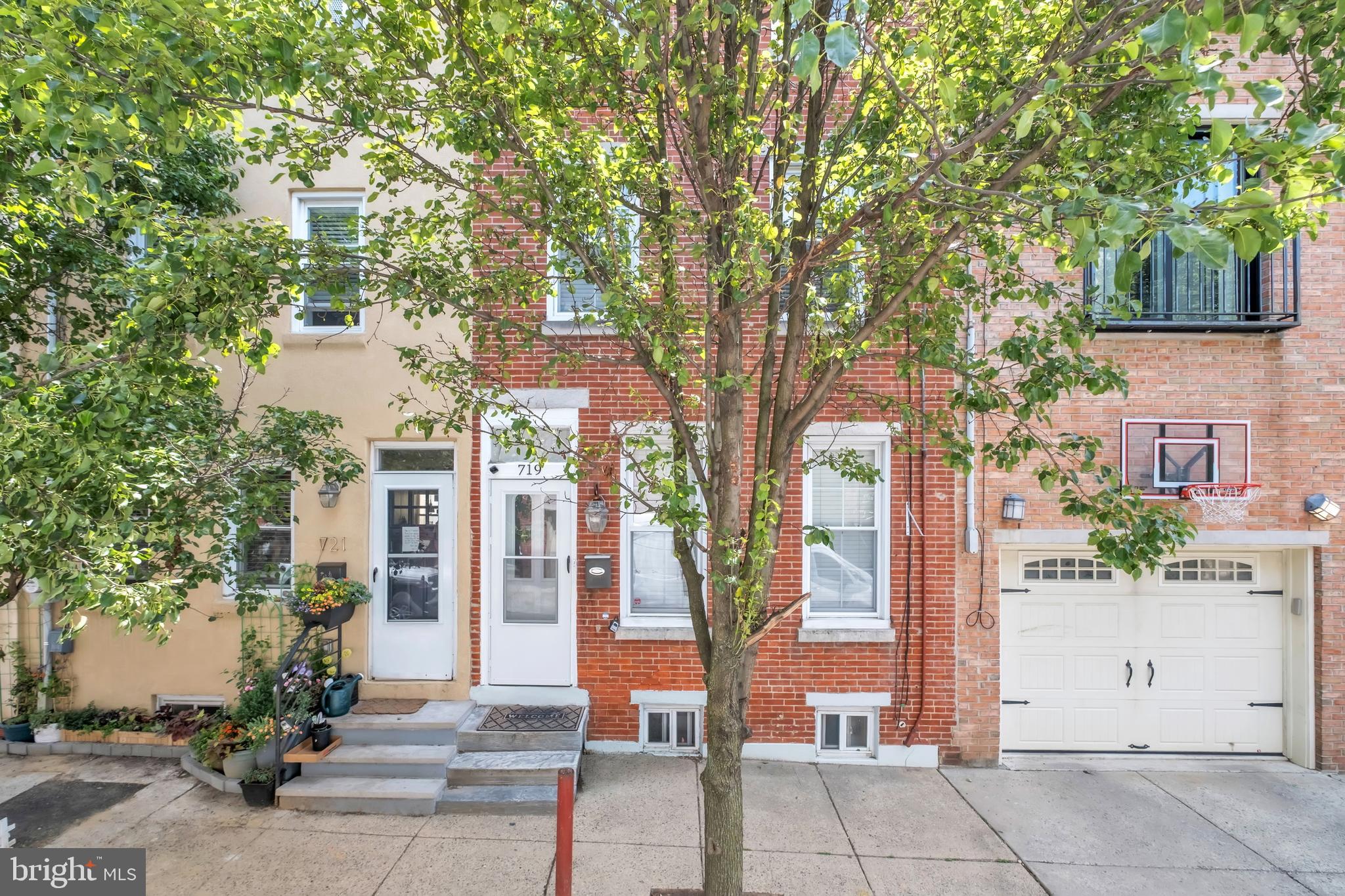 FAIRMOUNT - Residential