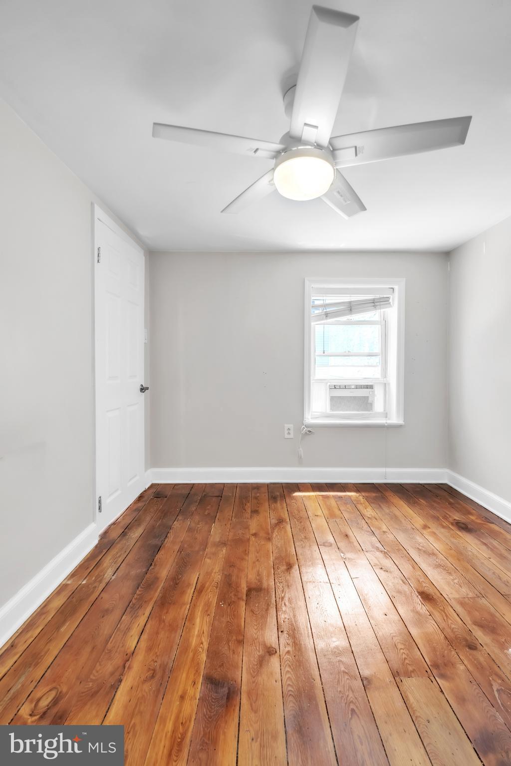 FAIRMOUNT - Residential