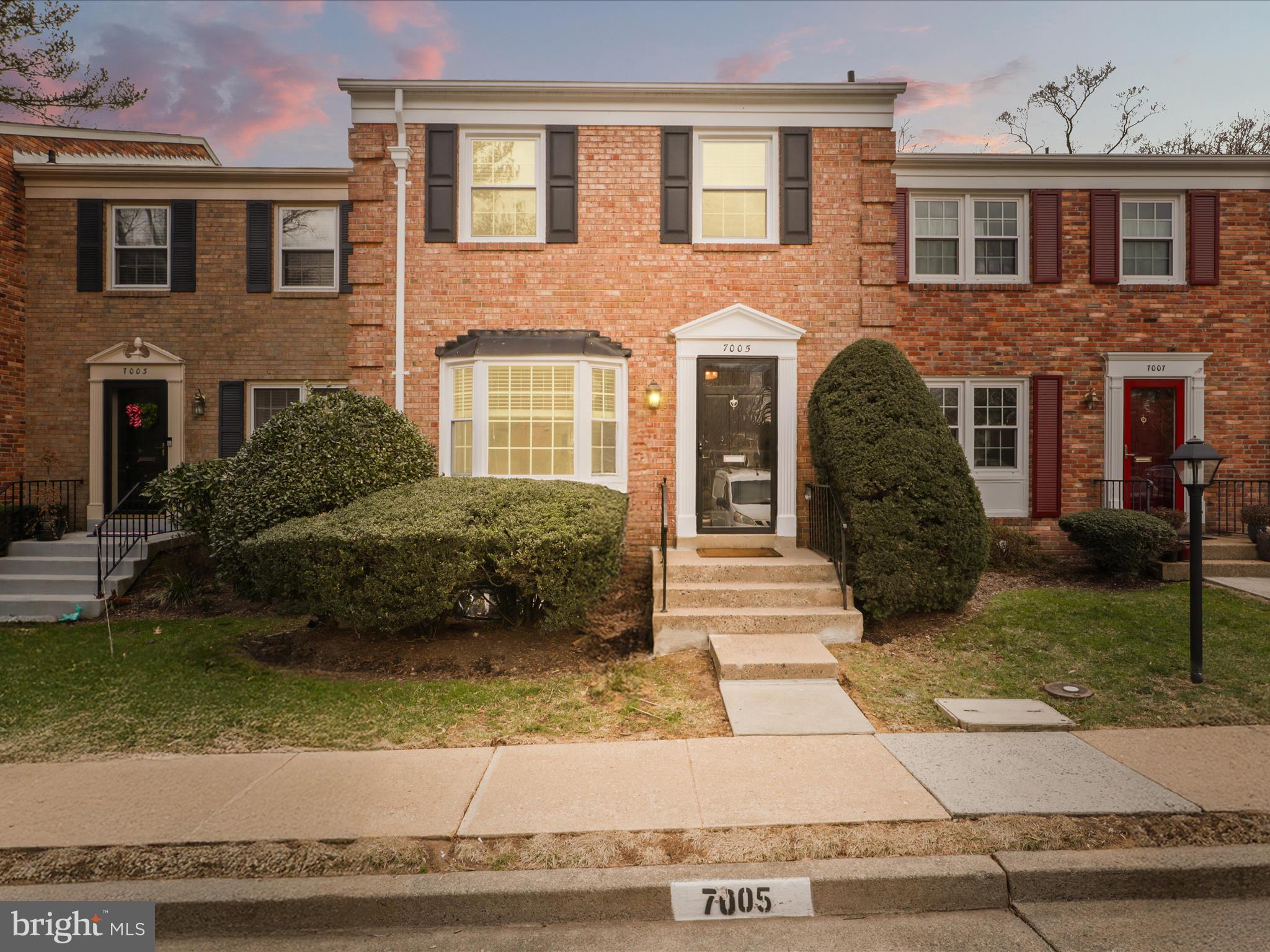 STONELEIGH - Residential