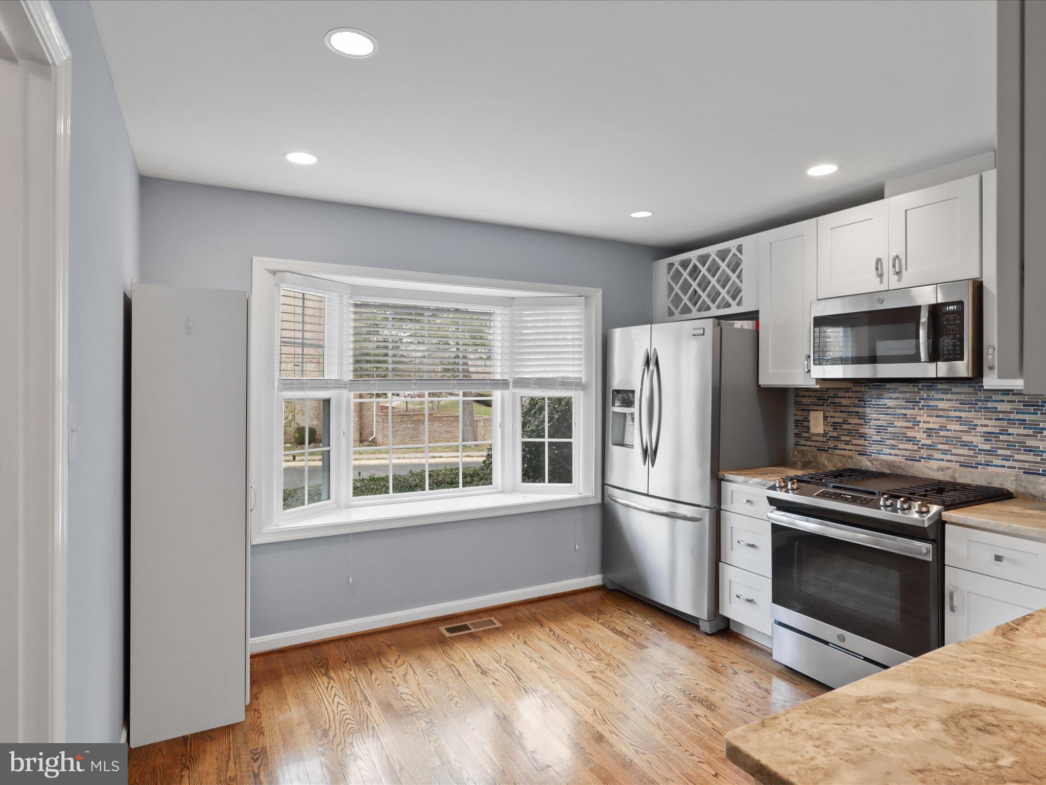 STONELEIGH - Residential