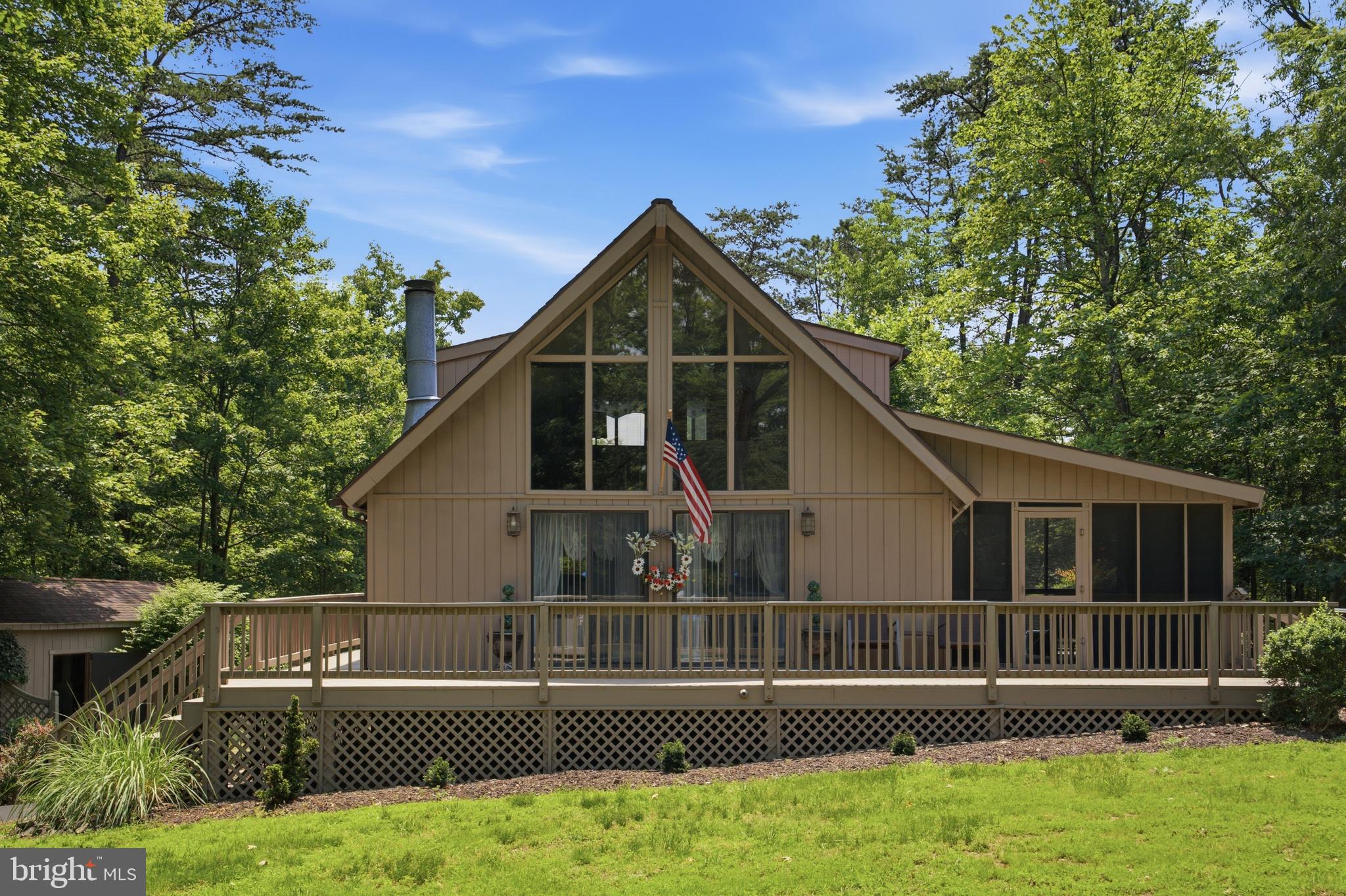 THE WOODS - Residential