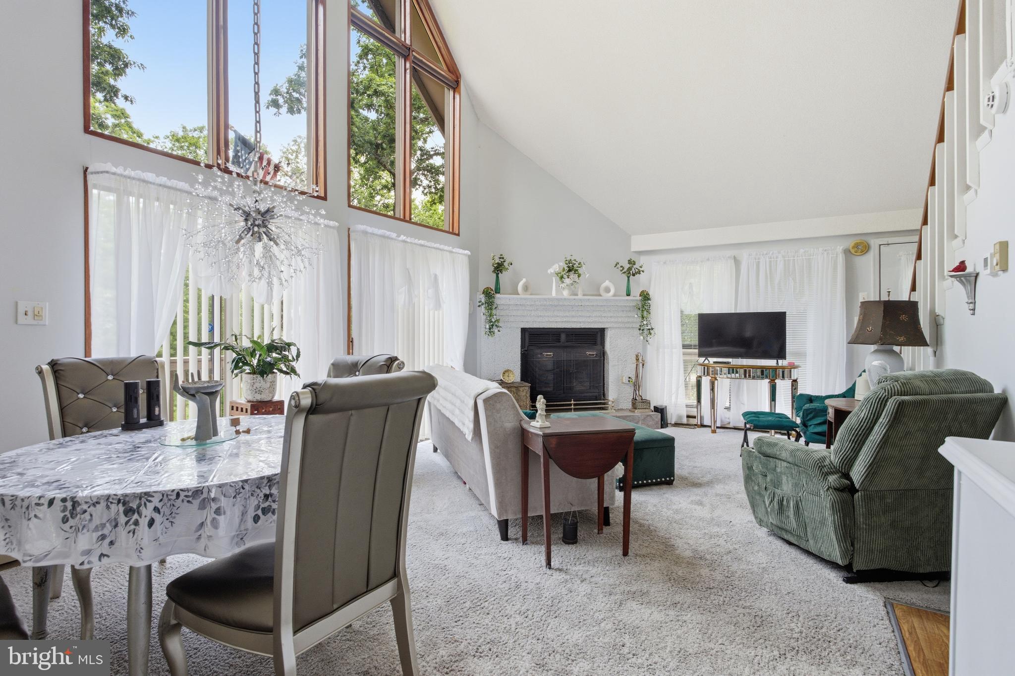 THE WOODS - Residential